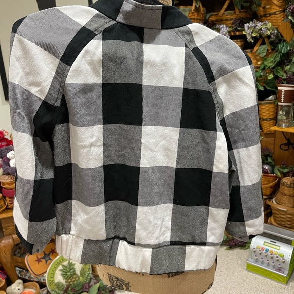 T-Box Jacket - Picture 2 of 3